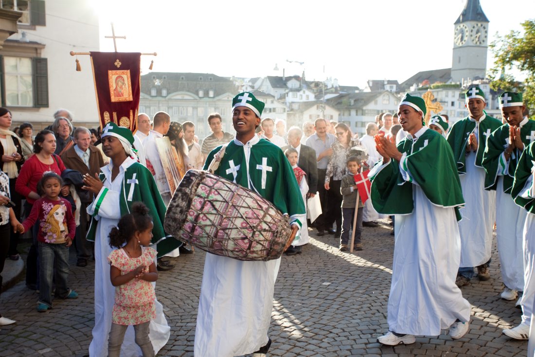 Prozession am Tag der Heiligen Felix und Regula