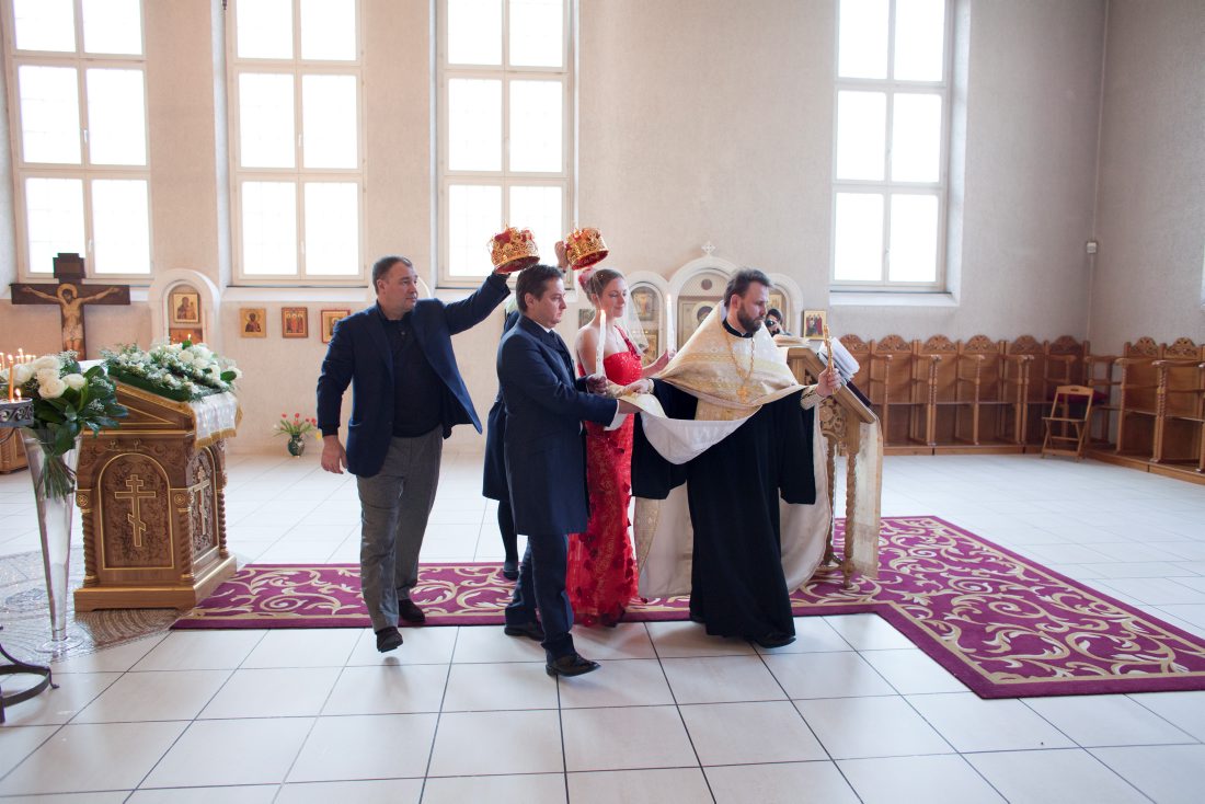 Hochzeit in der russisch-orthodoxen Kirche